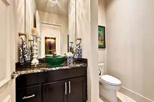 801 E Beach Dr, Galveston, TX 77550 - Photo 5