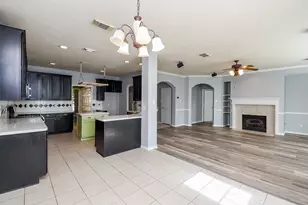 3918 Austin Lake Ct, Pearland, TX 77581 - Photo 9