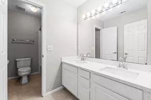 170 Linton Downs Pl, The Woodlands, TX 77382 - Photo 29