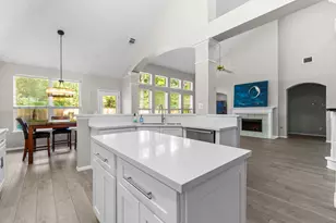 170 Linton Downs Pl, The Woodlands, TX 77382 - Photo 15