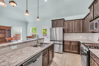 15031 Meadow Glen N, Conroe, TX 77306 - Photo 7