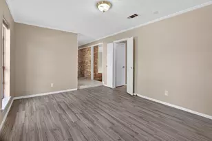 27210 Jimmy Ln, Conroe, TX 77385 - Photo 7