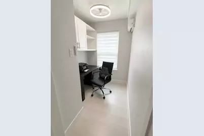 6402 Ludington Drive, Houston, TX 77035 - Photo 11