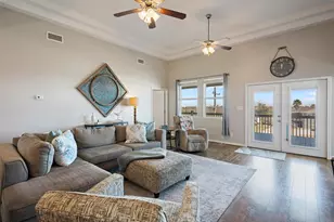 1009 N Monkhouse Dr, Port Bolivar, TX 77650 - Photo 13