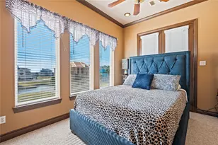 26 Half Moon, Hitchcock, TX 77563 - Photo 39