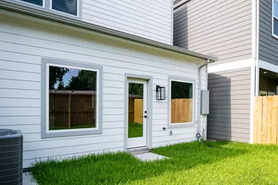 417 Stonework Oaks Lane, Houston, TX 77076 - Photo 27