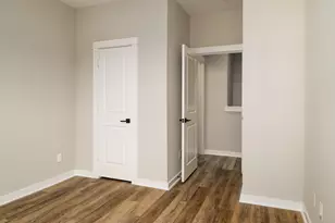 417 Stonework Oaks Ln, Houston, TX 77076 - Photo 23