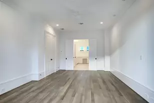 21 Crain Square, Houston, TX 77025 - Photo 9