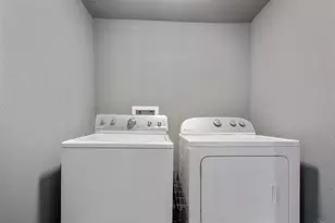 3218 Ave Q 1/2, Galveston, TX 77550 - Photo 13