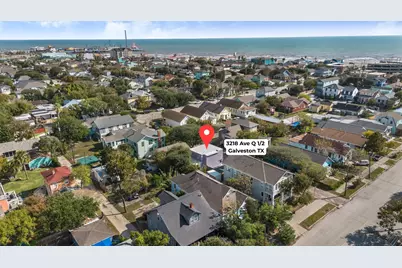 3218 Avenue Q 1/2, Galveston, TX 77550 - Photo 1