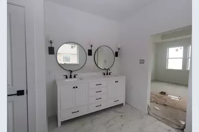 12023 Old Fashion Circle, Mont Belvieu, TX 77535 - Photo 7