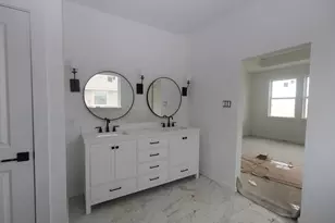 12023 Old Fashion Cir, Mont Belvieu, TX 77535 - Photo 7