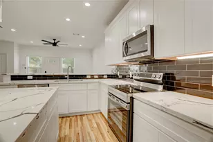 5317 Chennault Rd, Houston, TX 77033 - Photo 23