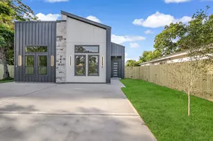 944 Lucky St, Houston, TX 77088 - Photo 3