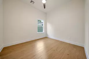 944 Lucky St, Houston, TX 77088 - Photo 29