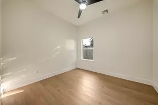 944 Lucky St, Houston, TX 77088 - Photo 35