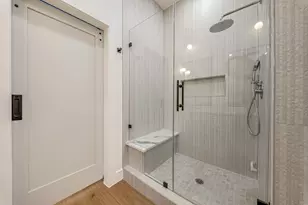 944 Lucky St, Houston, TX 77088 - Photo 11