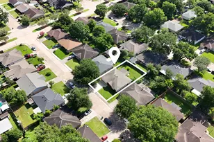 11819 S Ridgewood Cir, Houston, TX 77071 - Photo 3