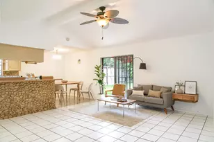 11819 S Ridgewood Cir, Houston, TX 77071 - Photo 11