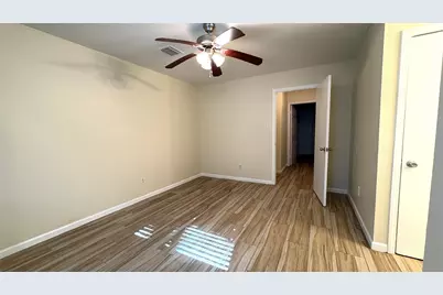 13631 Greenway Drive, Sugar Land, TX 77498 - Photo 21