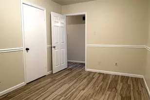 13631 Greenway Dr, Sugar Land, TX 77498 - Photo 23