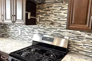 13631 Greenway Dr, Sugar Land, TX 77498 - Photo 13