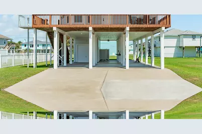 4011 Hardin, Galveston, TX 77554 - Photo 1