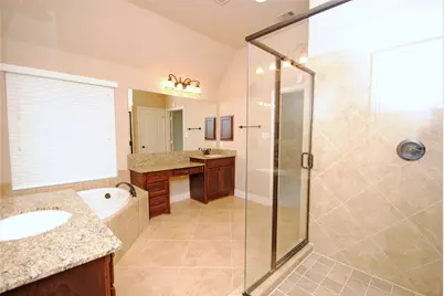 13615 Becket Bluff Court, Pearland, TX 77584 - Photo 21