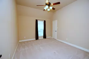 13615 Becket Bluff Ct, Pearland, TX 77584 - Photo 31