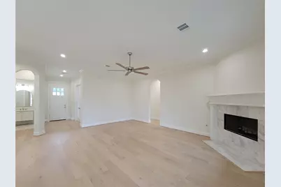 10308 Lakewood Drive, Conroe, TX 77385 - Photo 11