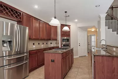 79 French Oaks, The Woodlands, TX 77382 - Photo 9