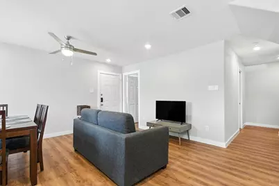 4112 Majestic Street #AB, Houston, TX 77026 - Photo 17