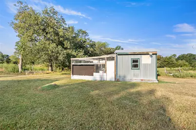 5426 Highway 90, Madisonville, TX 77864 - Photo 27