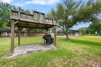 13926 Fm 442 Road, Needville, TX 77461 - Photo 39