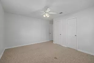 413 Farrer St, Angleton, TX 77515 - Photo 33