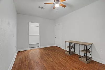 413 Farrer Street, Angleton, TX 77515 - Photo 21