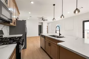 5321 Rue St, Houston, TX 77033 - Photo 11