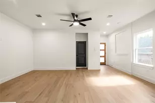 5321 Rue St, Houston, TX 77033 - Photo 5