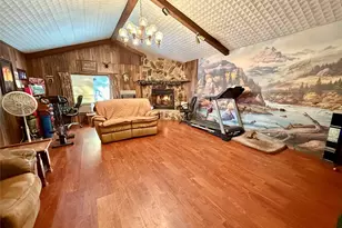 509 Franzen St, Winnie, TX 77665 - Photo 3