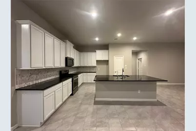 6329 Clearwater Drive, League City, TX 77573 - Photo 9