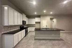 6329 Clearwater Dr, League City, TX 77573 - Photo 9