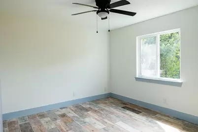 811 Matchett, Brenham, TX 77833 - Photo 15