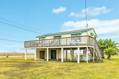 16725 Captain Bligh Road, Jamaica Beach, TX 77554 - Photo 7