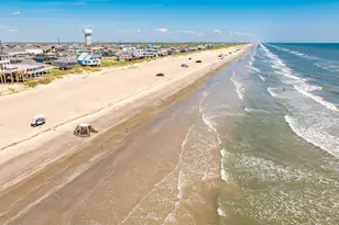 16725 Captain Bligh Rd, Jamaica Beach, TX 77554 - Photo 45