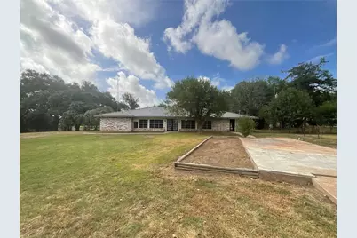1672 Fm 318, Hallettsville, TX 77964 - Photo 25