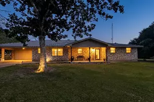 1672 FM318, Hallettsville, TX 77964 - Photo 43