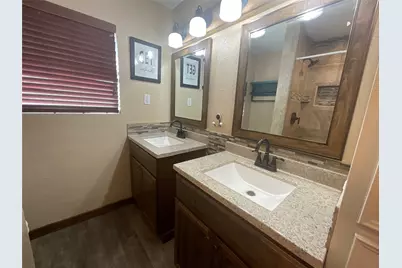 1672 Fm 318, Hallettsville, TX 77964 - Photo 5