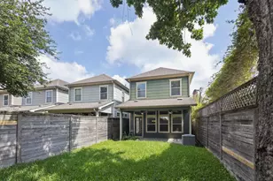 814 W 26th St, Houston, TX 77008 - Photo 5