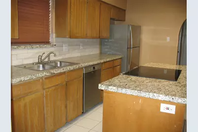 6030 Gallant Forest Drive, Houston, TX 77088 - Photo 17
