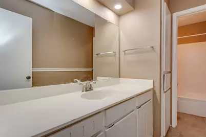 6030 Gallant Forest Drive, Houston, TX 77088 - Photo 31